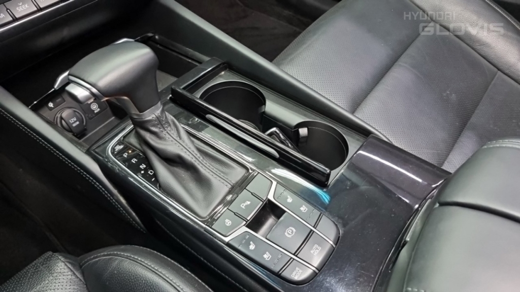 KIA All New K7 Hybrid Noblesse