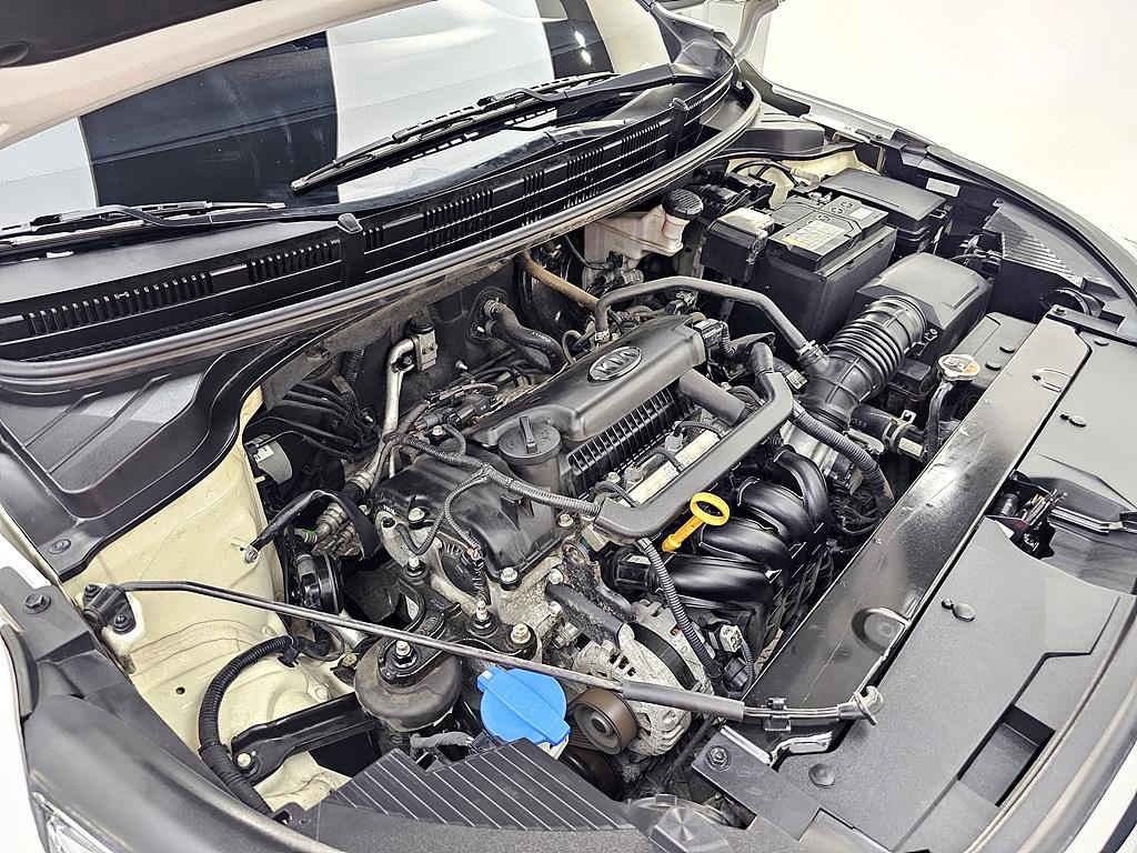 KIA Stonic 1.4 Gasoline