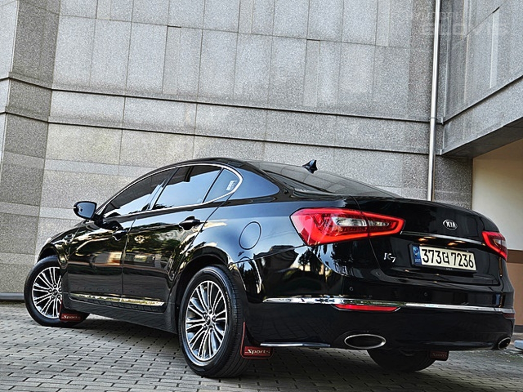 KIA The New K7 2.4 GDI