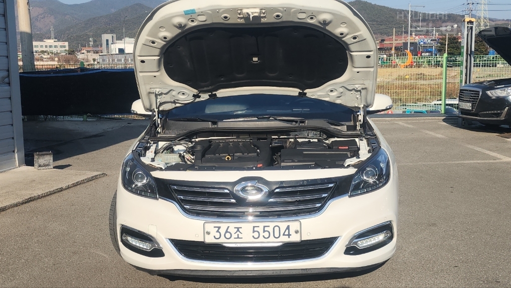 RENAULT(SAMSUNG) New SM7 Nova 2.0 LPe