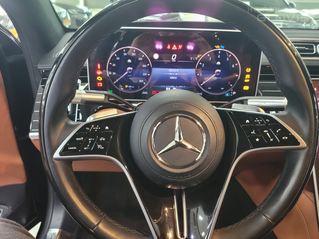 BENZ S-Class (7th Generation) Maybach S580 4matic