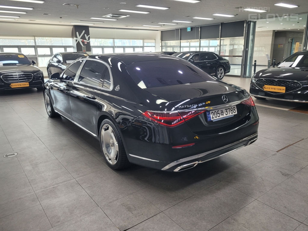 BENZ S-Class (7th Generation) Maybach S580 4matic