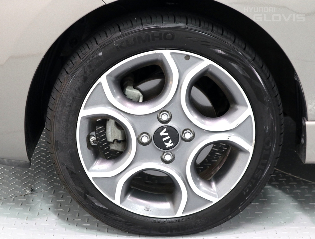 KIA The New Morning Sport Turbo