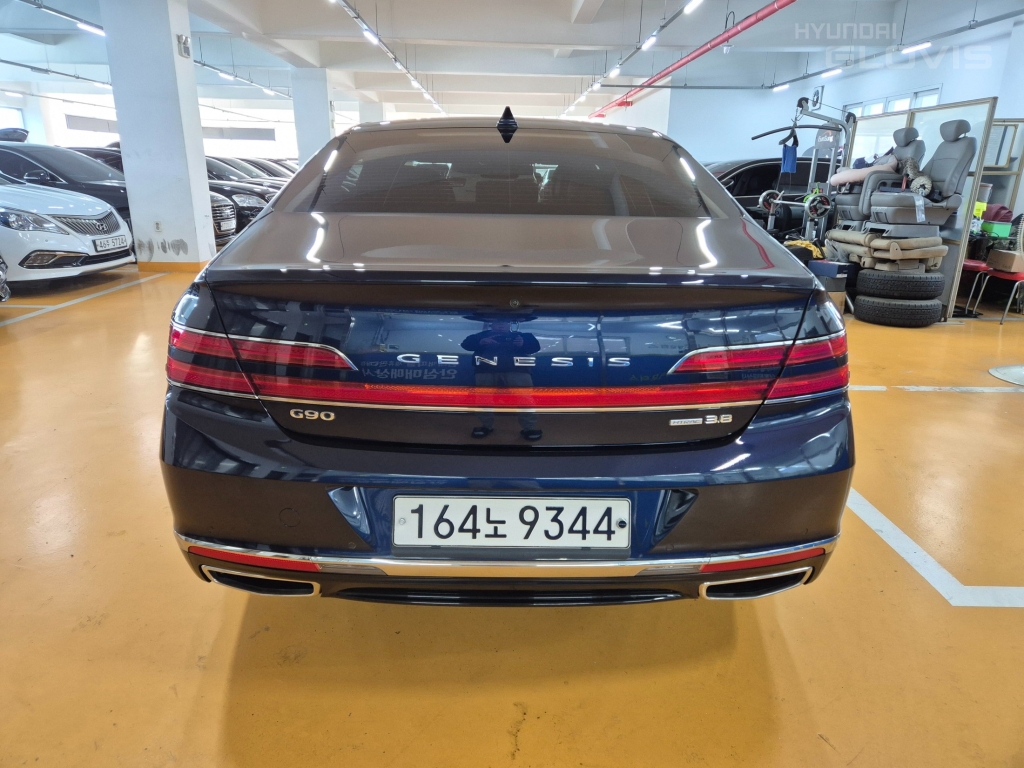 GENESIS G90 3.8 AWD