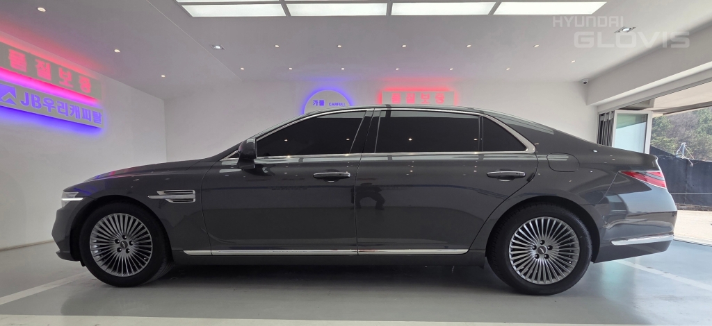 GENESIS G90 3.8