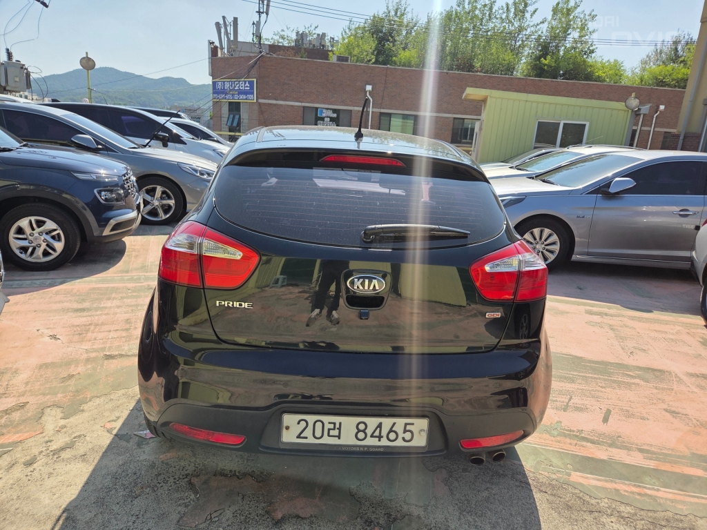 KIA All New Pride 5Door 1.6 GDI