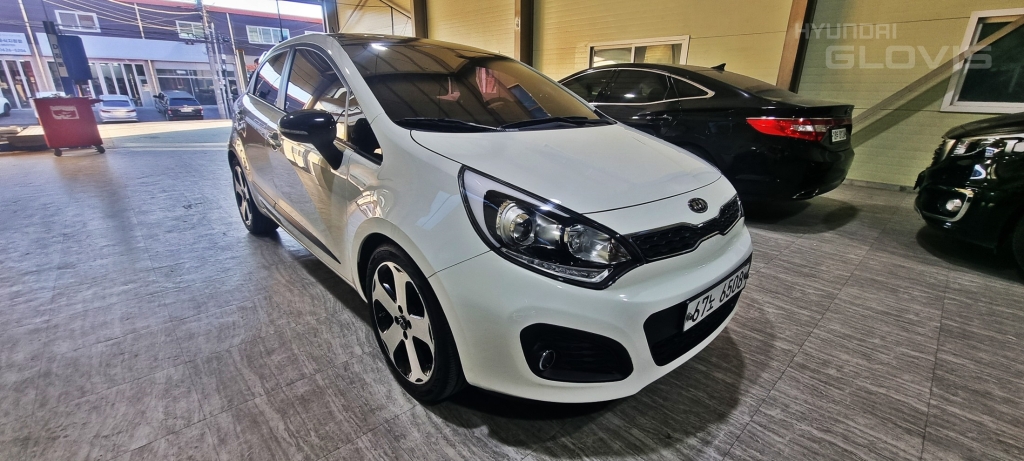 KIA All New Pride 5Door 1.6 GDI