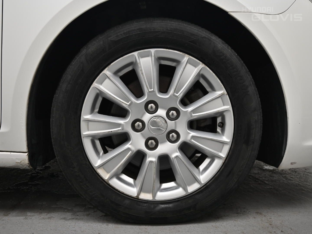 Chevrolet (GM Daewoo) Alpheon EL240 Premium