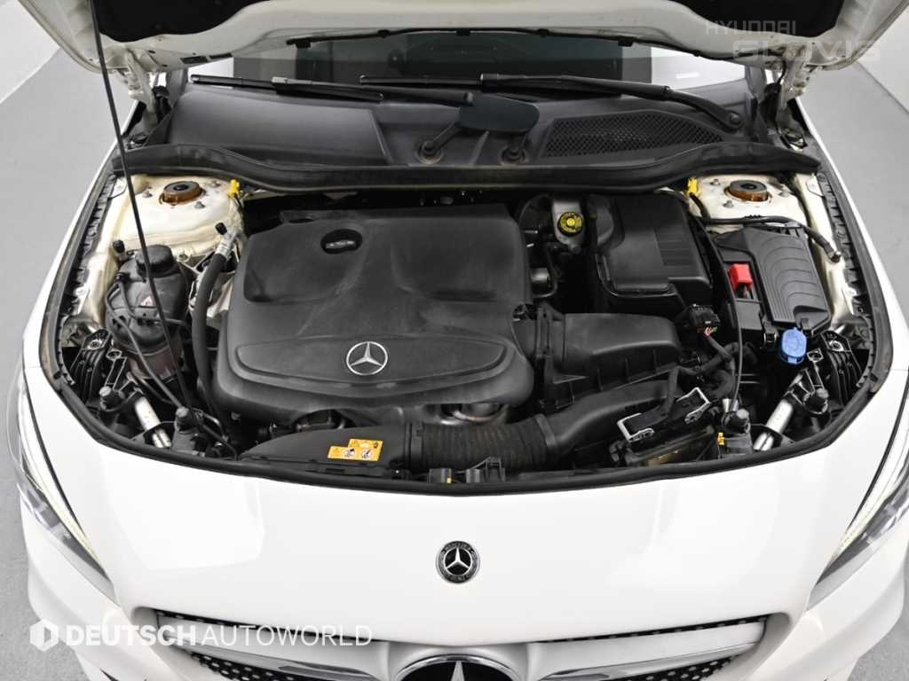 BENZ CLA-Class CLA 220