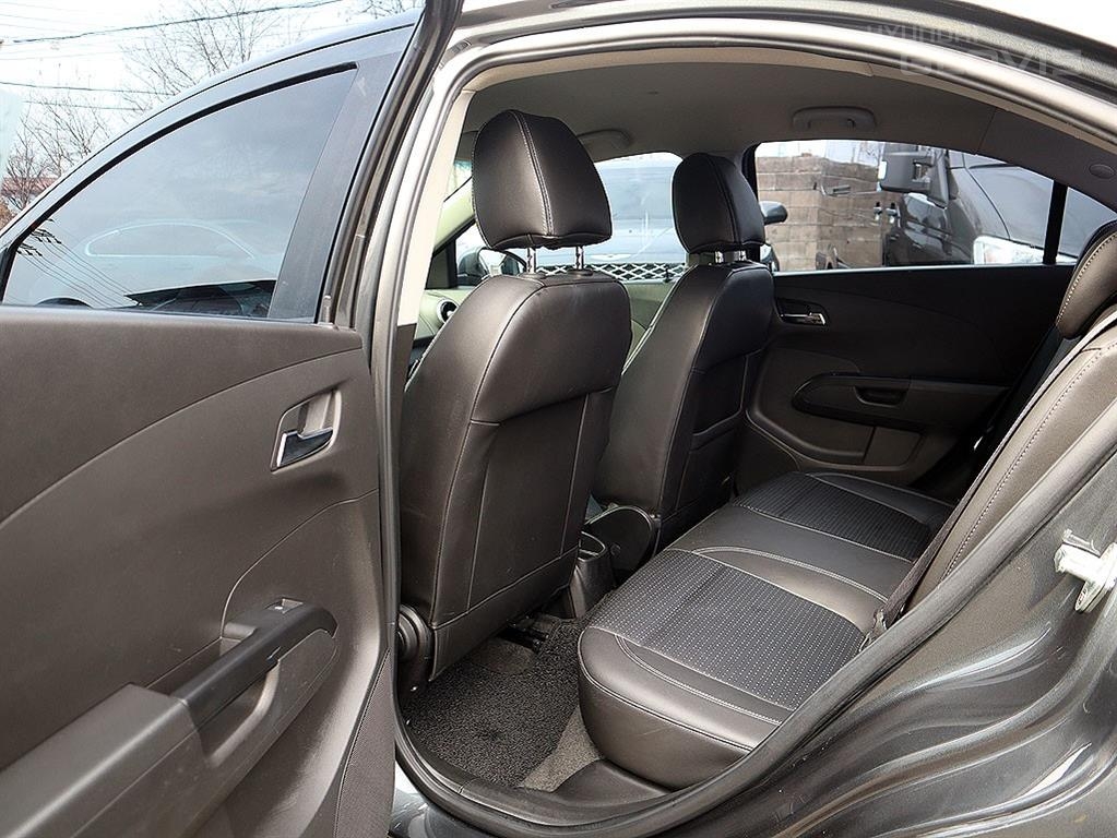 CHEVROLET(DAEWOO) The New Aveo 4Door 1.4