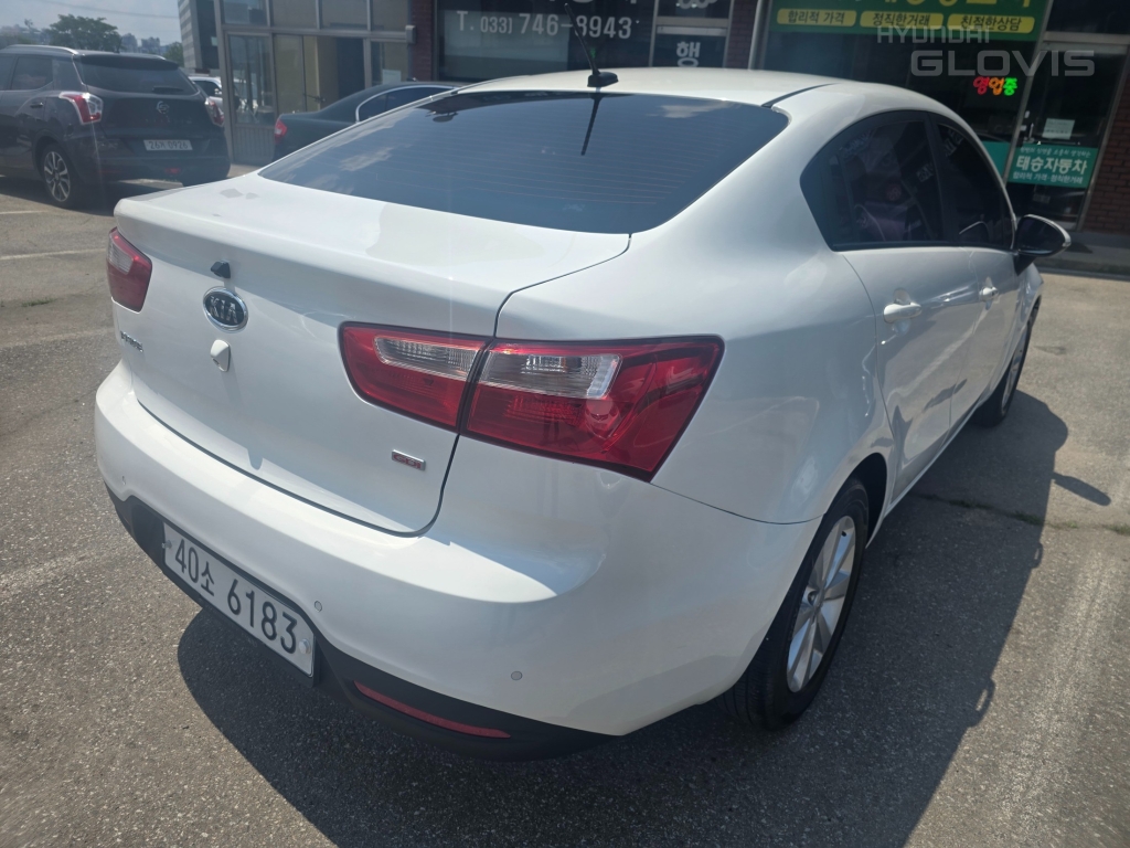 KIA All New Pride 4Door 1.6 GDI