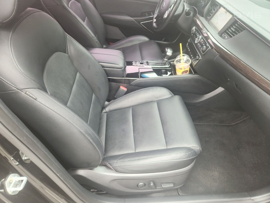 KIA All New K7 Hybrid Noblesse