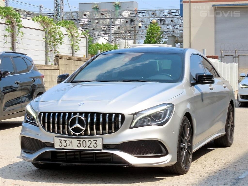 BENZ CLA-Class CLA250 4 Matic