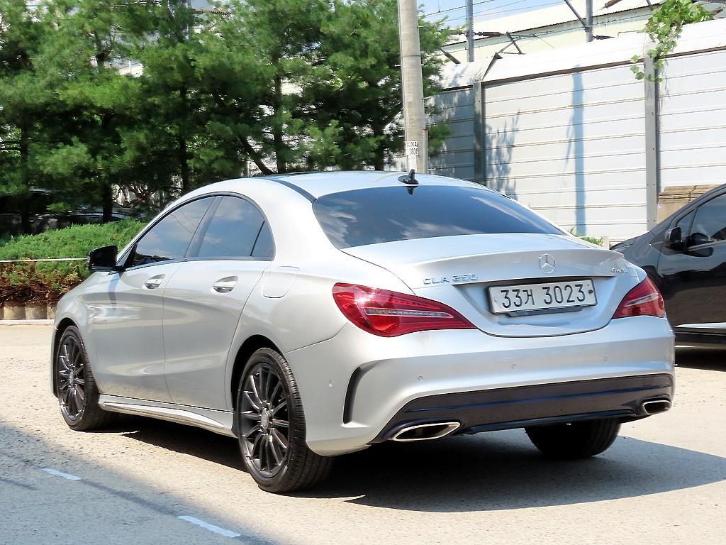 BENZ CLA-Class CLA250 4 Matic