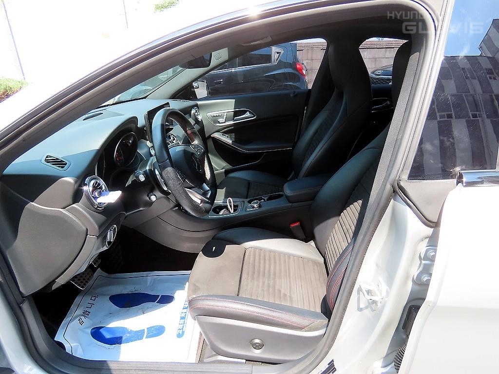 BENZ CLA-Class CLA250 4 Matic