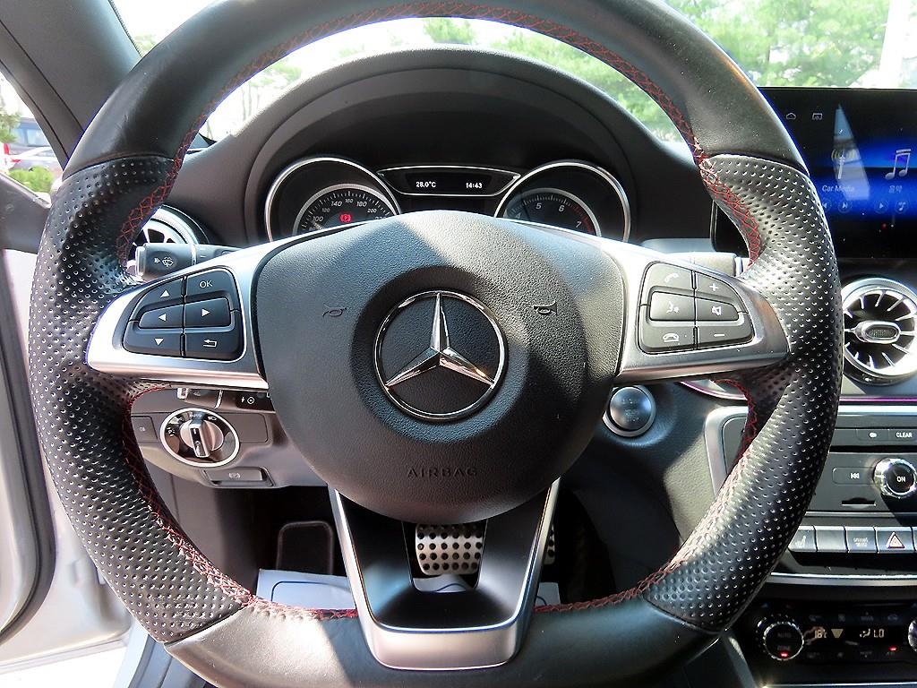 BENZ CLA-Class CLA250 4 Matic