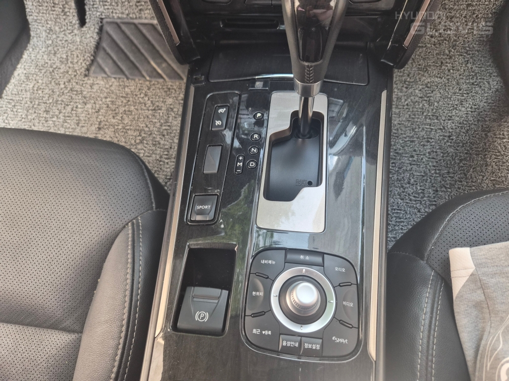 RENAULT(SAMSUNG) New SM7 Nova 2.5 RE