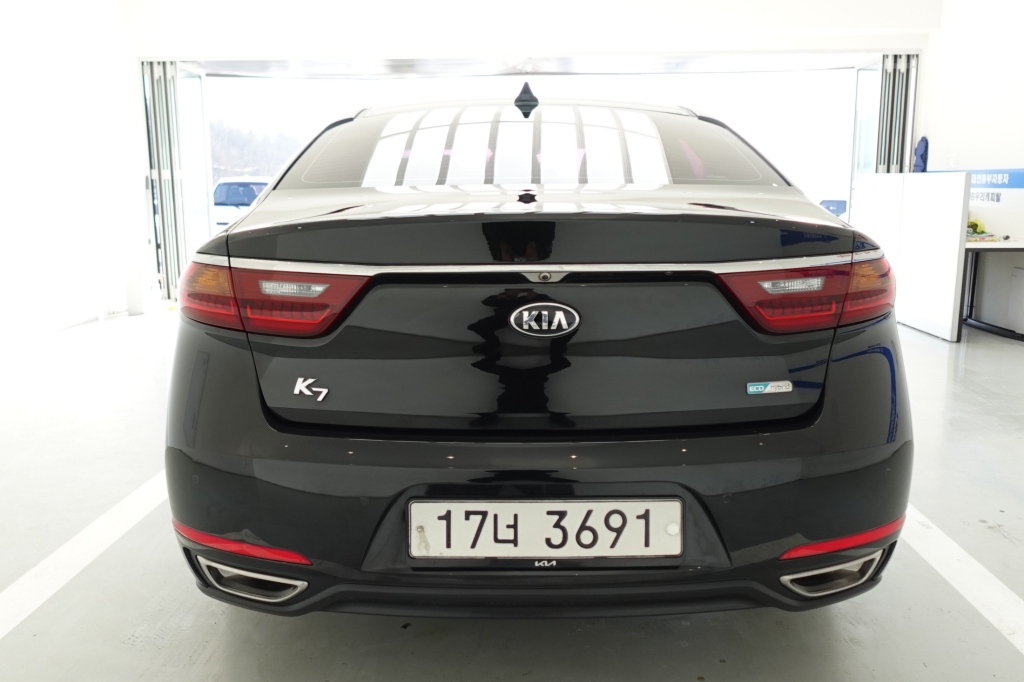 KIA All New K7 Hybrid Noblesse
