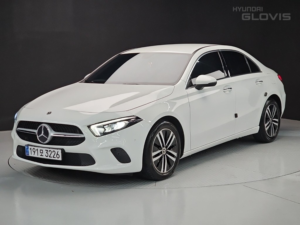 BENZ A-Class (4th Generation) A220 Sedan