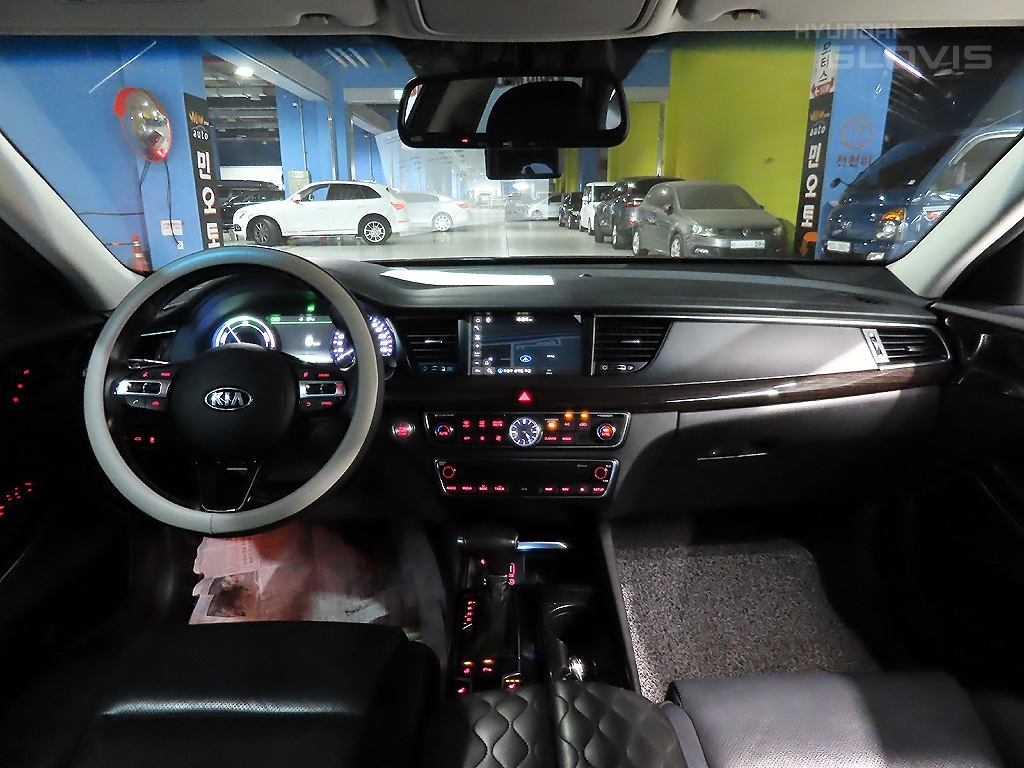 KIA All New K7 Hybrid Noblesse