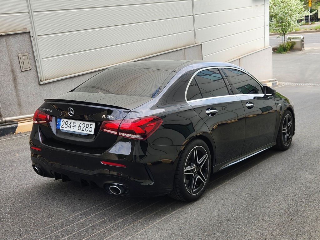 BENZ A-Class (4th Generation) A35 AMG 4matic