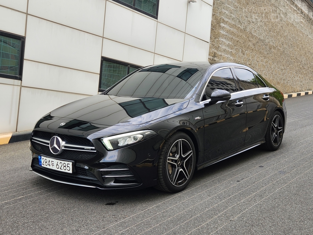 BENZ A-Class (4th Generation) A35 AMG 4matic