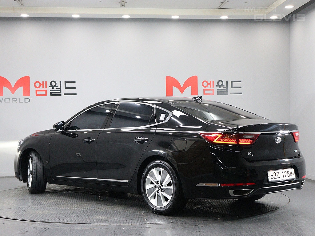 KIA All New K7 Hybrid Noblesse