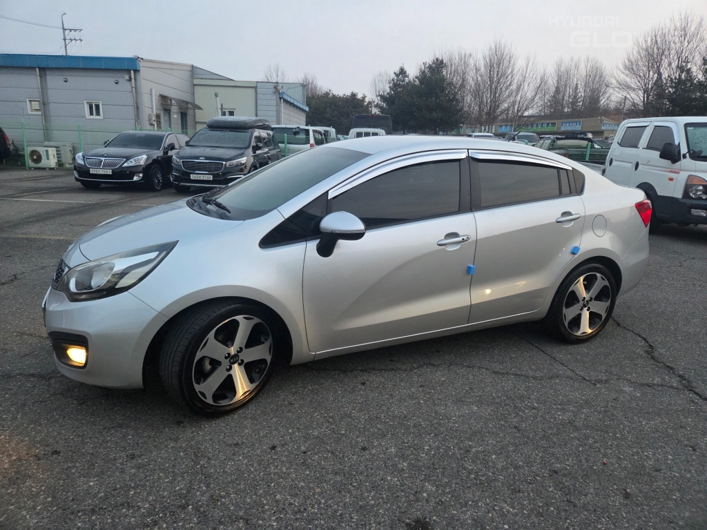 KIA All New Pride 4Door 1.6 GDI