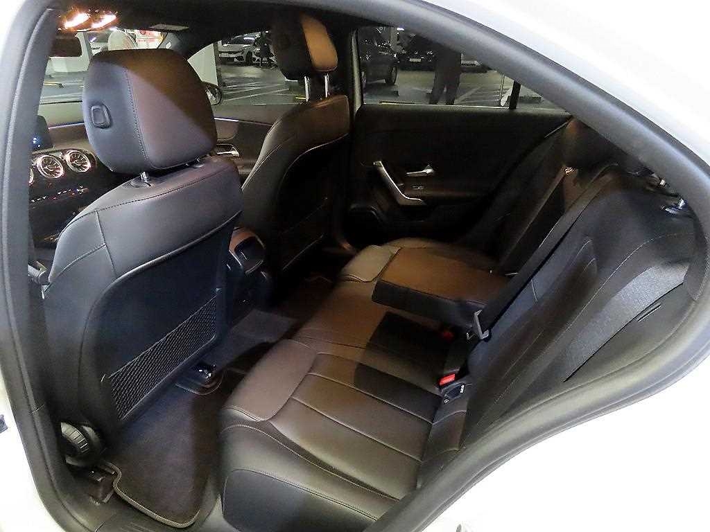 BENZ A-Class (4th Generation) A220 Sedan