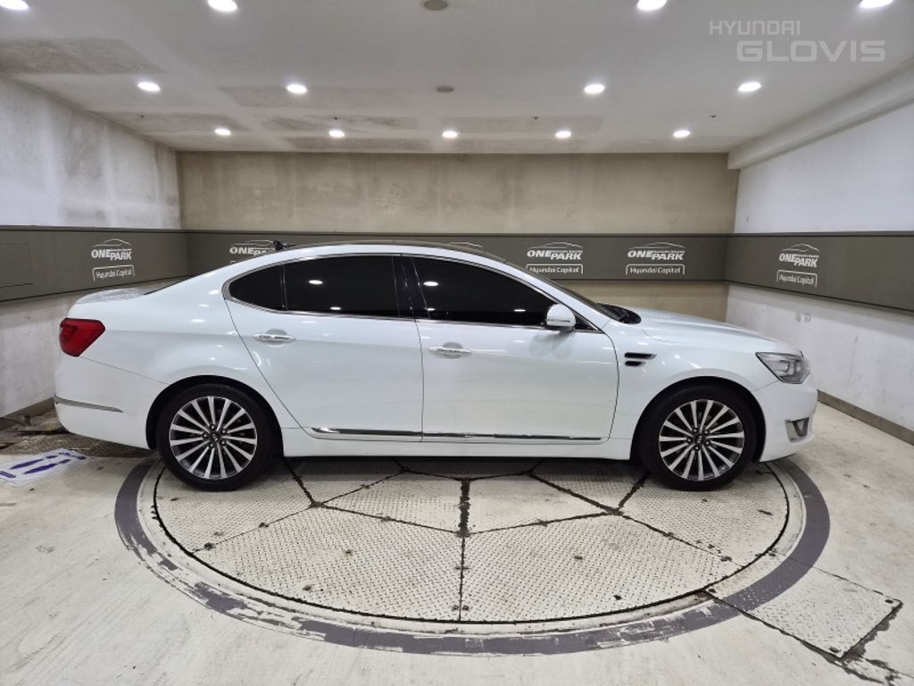KIA The New K7 2.4 GDI