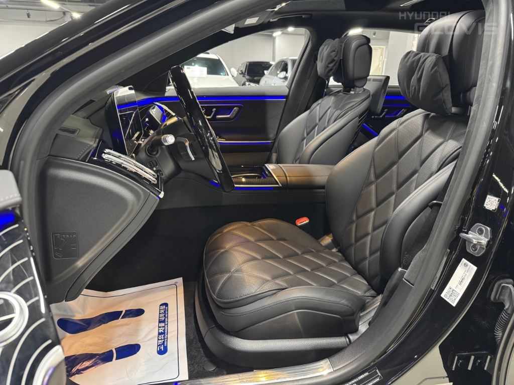 BENZ S-Class (7th Generation) Maybach S580 4matic