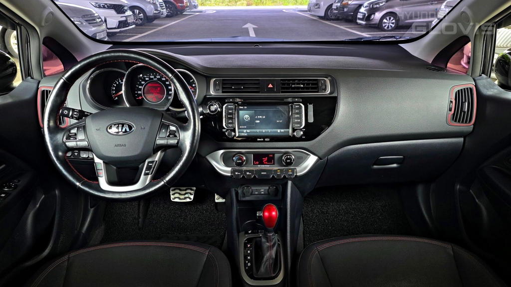 KIA The New Pride 4Door 1.6 GDI