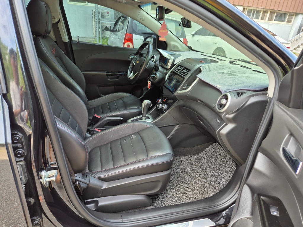 CHEVROLET(DAEWOO) Aveo 5Door 1.4 Turbo