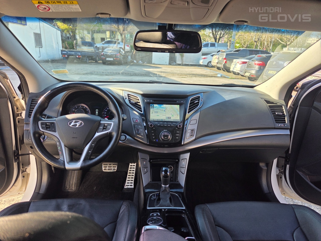 HYUNDAI I40 Saloon 2.0 GDI