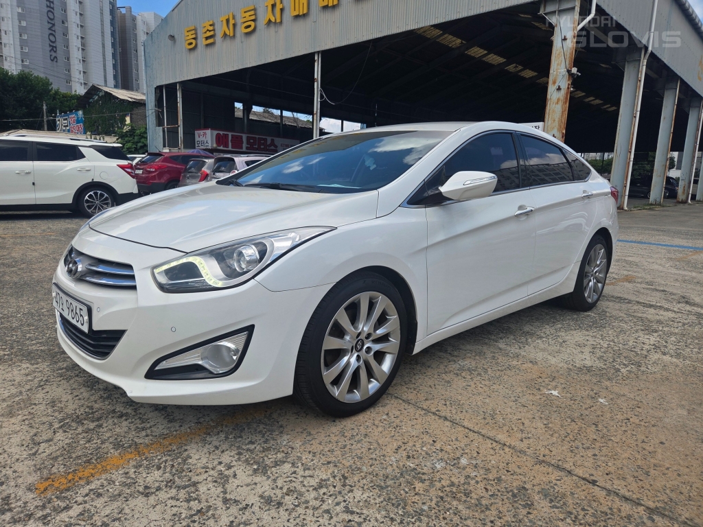 HYUNDAI I40 Saloon 2.0 GDI