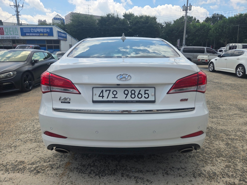 HYUNDAI I40 Saloon 2.0 GDI