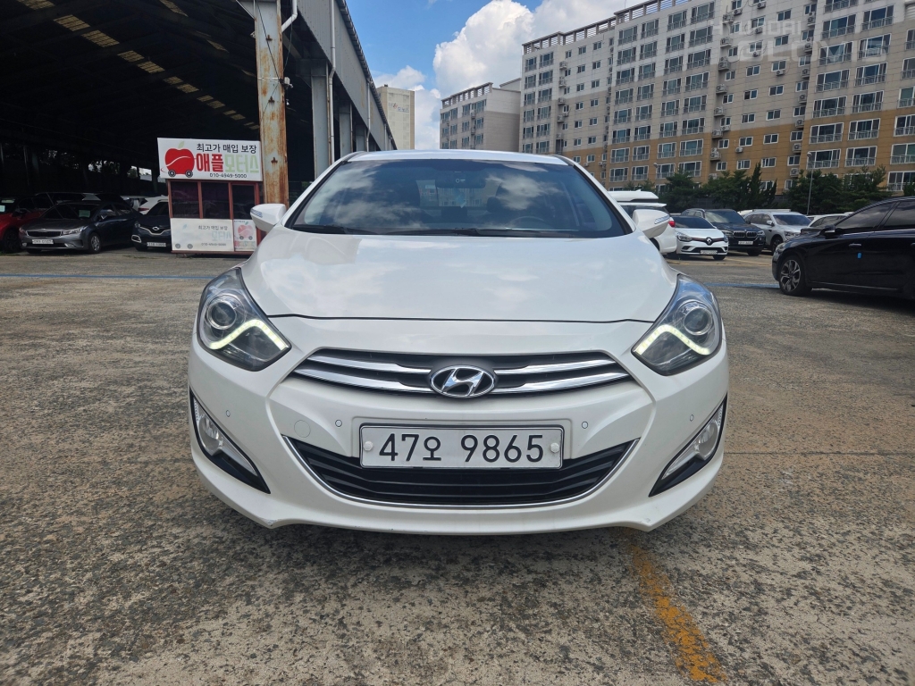 HYUNDAI I40 Saloon 2.0 GDI