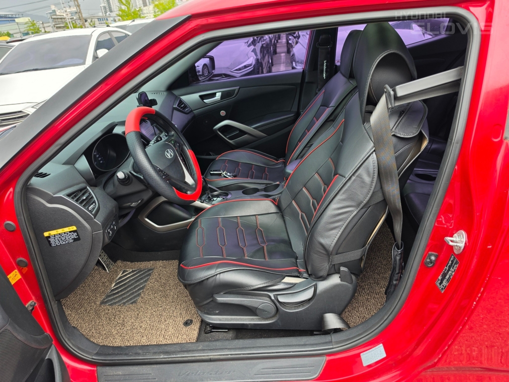 HYUNDAI Veloster 1.6 Turbo GDI