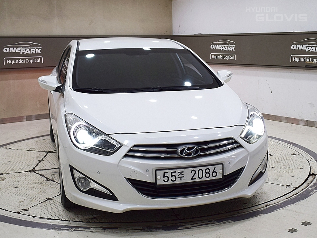 HYUNDAI I40 Saloon 1.7 VGT