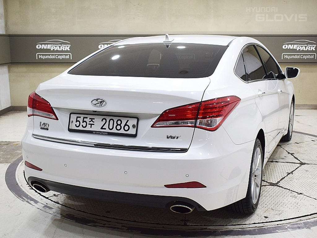 HYUNDAI I40 Saloon 1.7 VGT