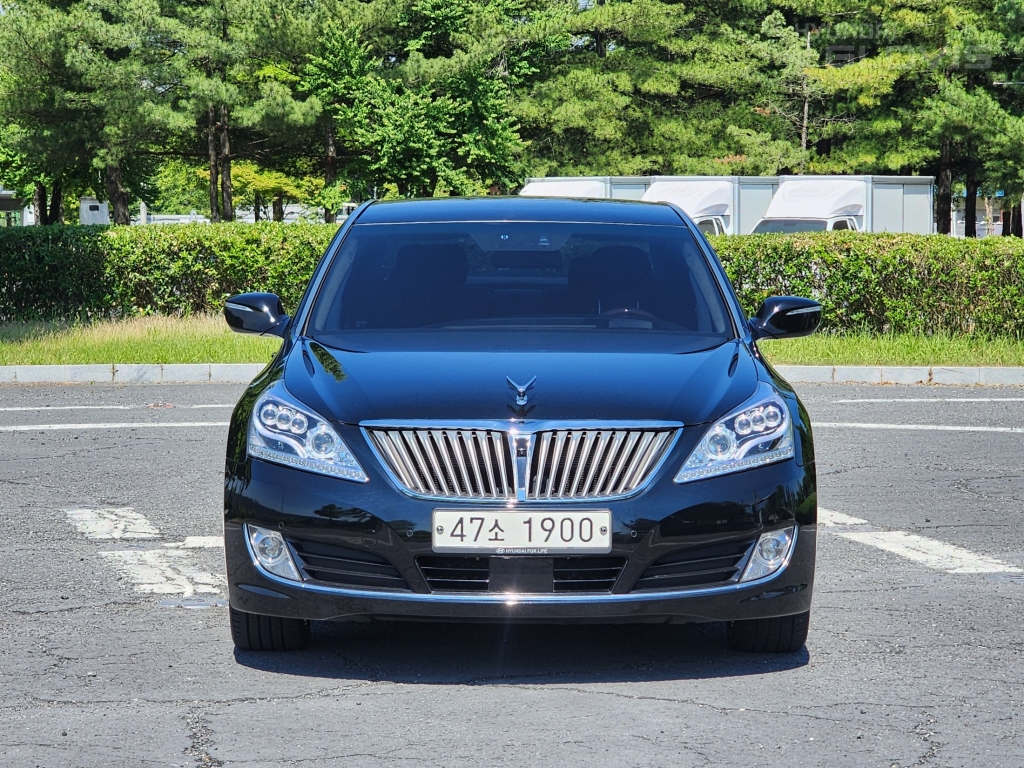 HYUNDAI Ecuus (New Model) VS500