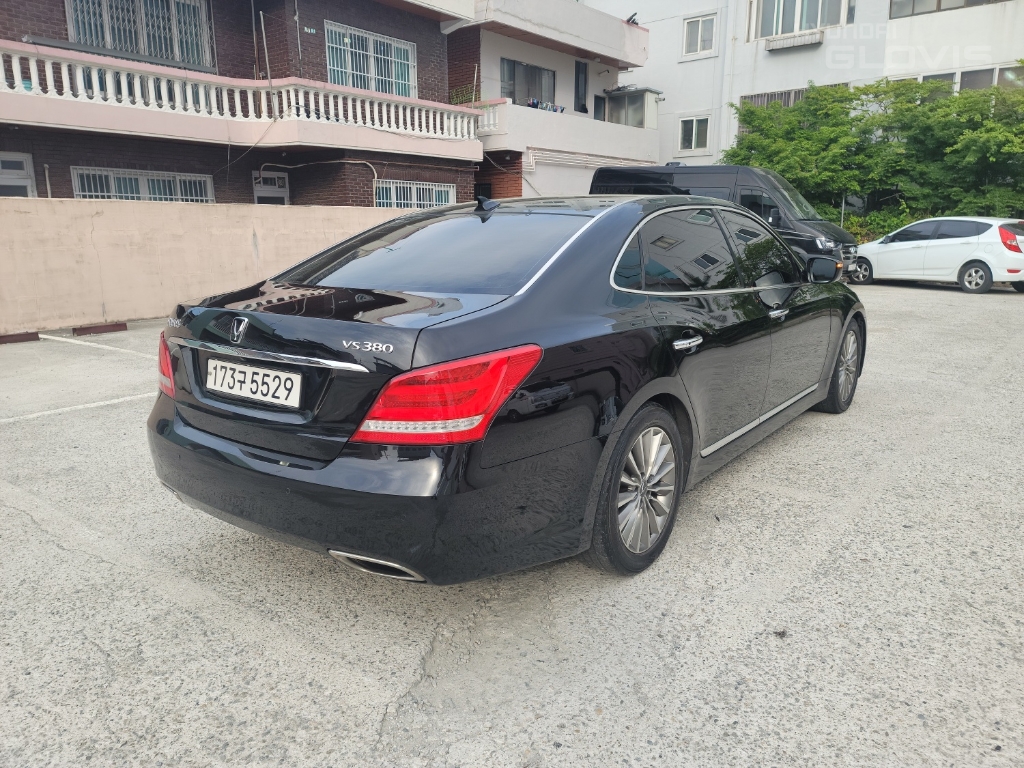 HYUNDAI Ecuus (New Model) VS380