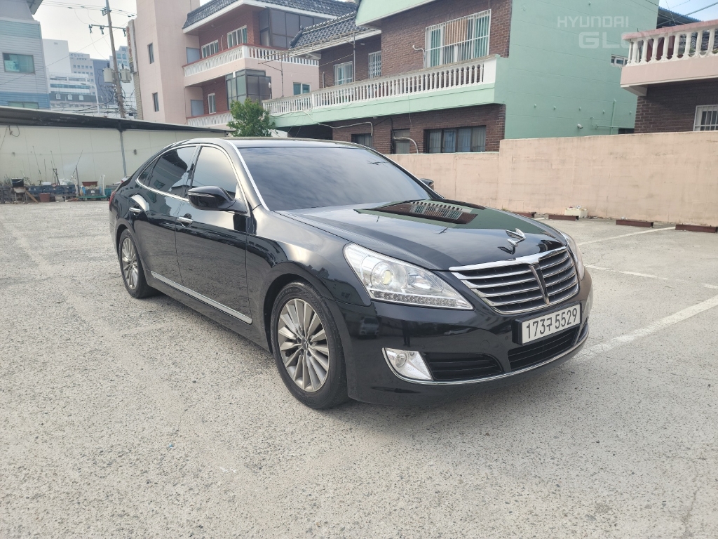 HYUNDAI Ecuus (New Model) VS380