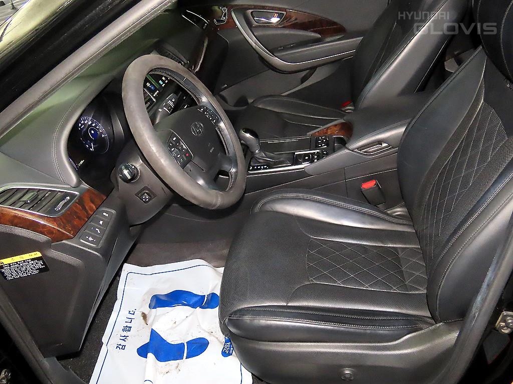 HYUNDAI Aslan G300