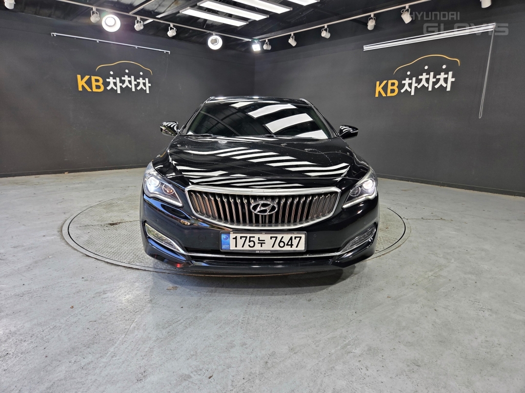 HYUNDAI Aslan G300