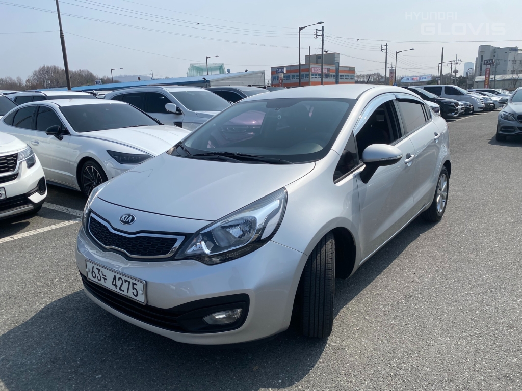 KIA All New Pride 4Door 1.6 GDI