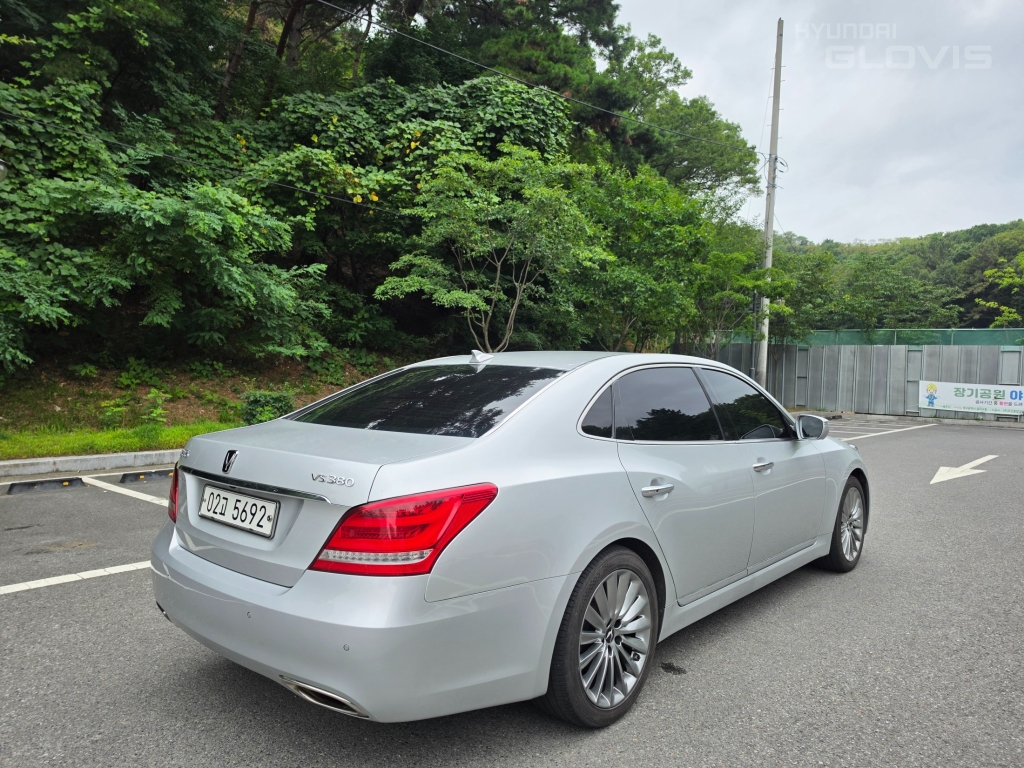 HYUNDAI Ecuus (New Model) VS380