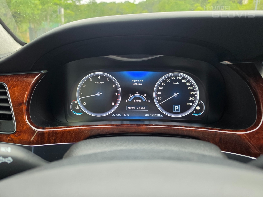 HYUNDAI Ecuus (New Model) VS380