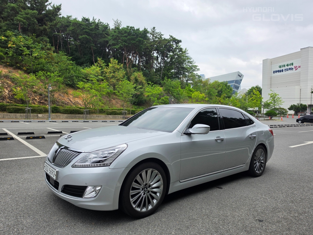 HYUNDAI Ecuus (New Model) VS380