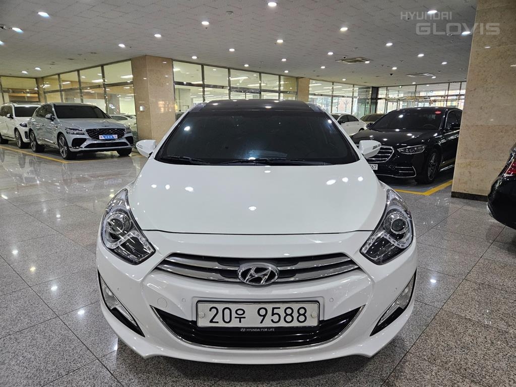 HYUNDAI I40 Saloon 1.7 VGT
